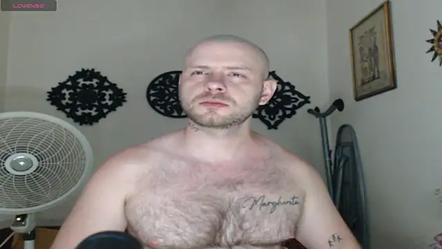 Snapshot of TONY_WHITE_7 chatting on May 22, 2026, 1:24 am TONY WHITE 7 online show from May 22, 2026, 1:24 am