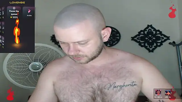 Snapshot of TONY_WHITE_7 chatting on June 2, 2026, 12:23 am TONY WHITE 7 online show from June 2, 2026, 12:23 am