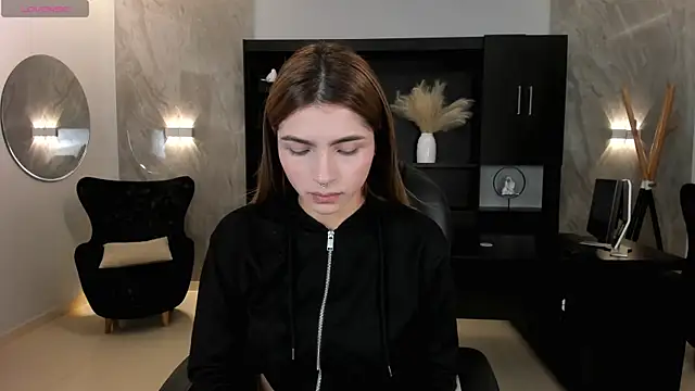 Snapshot of LexieWayne chatting on December 30, 2024, 7:53 pm LexieWayne online show from December 30, 2024, 7:53 pm