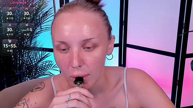 LianaFord online show from June 28, 2026, 6:08 am