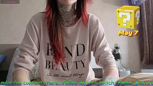 Snapshot of Witch_Emma chatting on May 7, 2026, 7:14 am Witch Emma online show from May 7, 2026, 7:14 am