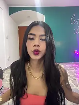 AntonellaRossi online show from June 14, 2026, 7:38 pm