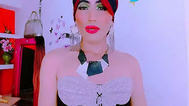 Snapshot of priscilahotker chatting on January 19, 2025, 10:50 am priscilahotker online show from January 19, 2025, 10:50 am