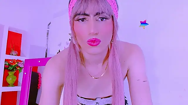 Snapshot of priscilahotker chatting on February 12, 2025, 9:20 am priscilahotker online show from February 12, 2025, 9:20 am
