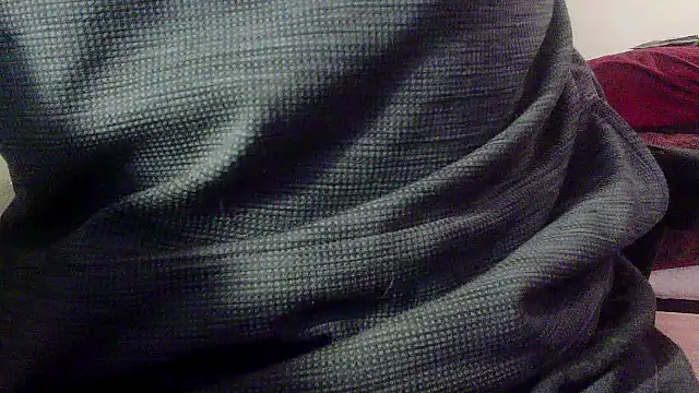 Snapshot of OralDesires2 chatting on December 14, 2024, 2:34 am OralDesires2 online show from December 14, 2024, 2:34 am