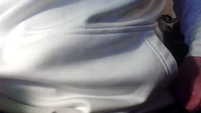 Snapshot of OralDesires2 chatting on December 28, 2024, 4:19 am OralDesires2 online show from December 28, 2024, 4:19 am