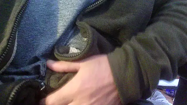 Snapshot of OralDesires2 chatting on December 28, 2024, 2:21 pm OralDesires2 online show from December 28, 2024, 2:21 pm