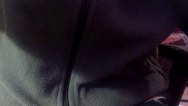 Snapshot of OralDesires2 chatting on January 9, 2025, 1:24 pm OralDesires2 online show from January 9, 2025, 1:24 pm