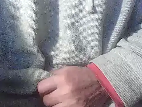 Snapshot of OralDesires2 chatting on January 23, 2025, 5:24 am OralDesires2 online show from January 23, 2025, 5:24 am