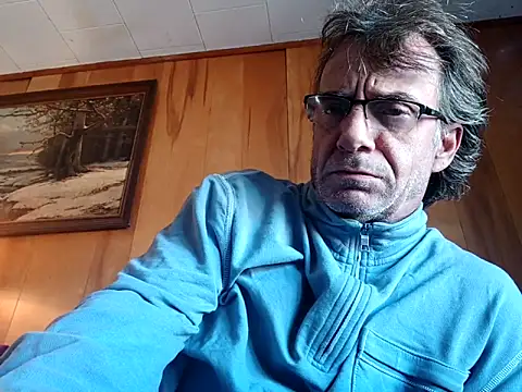 Snapshot of OralDesires2 chatting on October 11, 2025, 5:33 pm OralDesires2 online show from October 11, 2025, 5:33 pm