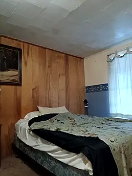 Snapshot of OralDesires2 chatting on October 12, 2025, 8:19 pm OralDesires2 online show from October 12, 2025, 8:19 pm