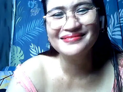 Snapshot of Amazing_Angel22 chatting on October 10, 2025, 6:18 pm Amazing Angel22 online show from October 10, 2025, 6:18 pm