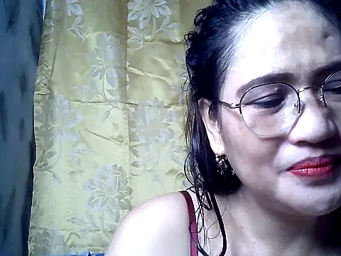 Snapshot of Amazing_Angel22 chatting on October 19, 2025, 9:59 pm Amazing Angel22 online show from October 19, 2025, 9:59 pm