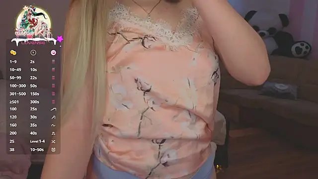 CyrilaPuff online show from December 24, 2024, 5:27 am