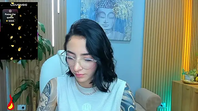 Snapshot of barbie_scoth_ chatting on March 15, 2026, 11:11 pm barbie scoth online show from March 15, 2026, 11:11 pm