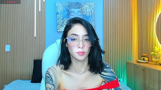 Snapshot of barbie_scoth_ chatting on June 4, 2026, 10:49 pm barbie scoth online show from June 4, 2026, 10:49 pm
