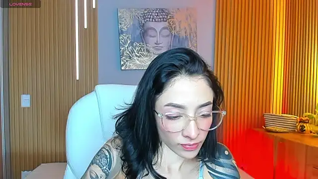 Snapshot of barbie_scoth_ chatting on June 20, 2026, 7:49 pm barbie scoth online show from June 20, 2026, 7:49 pm
