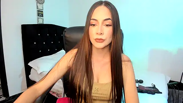 CristinaLaurentt online show from December 9, 2024, 11:13 pm