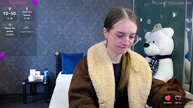 KateJonson online show from February 28, 2026, 7:31 am