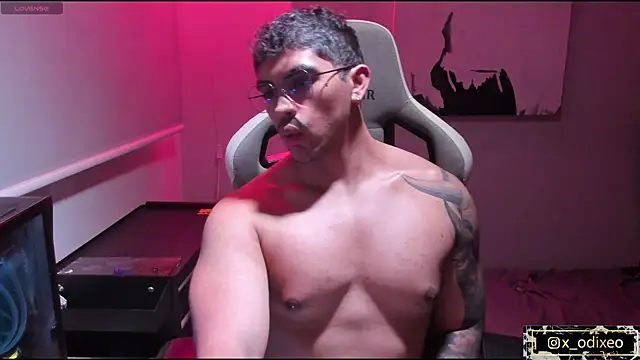 x-odixeo online show from December 5, 2025, 1:36 am