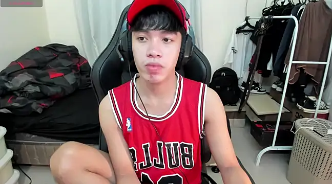 Lightjt04 online show from March 15, 2025, 12:47 am