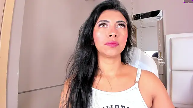  BunnyNaugthy online show from February 14, 2025, 12:03 pm