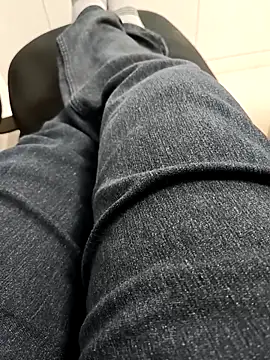 Desi Londa 143 online show from March 1, 2025, 11:17 am