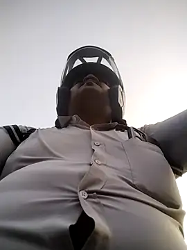 Desi Londa 143 online show from October 21, 2025, 2:12 am