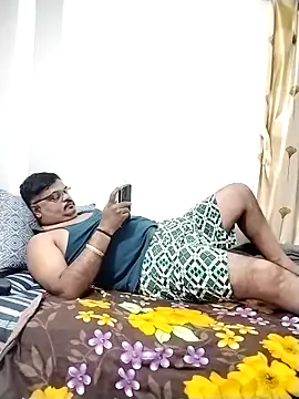 Desi Londa 143 online show from December 3, 2025, 5:00 pm