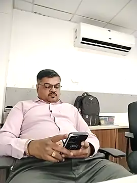 Desi Londa 143 online show from February 26, 2026, 6:01 am