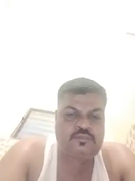 Snapshot of Desi_Londa_143 chatting on June 19, 2026, 12:15 am Desi Londa 143 online show from June 19, 2026, 12:15 am