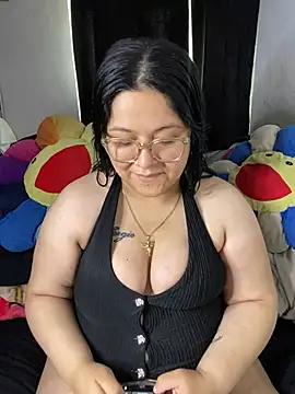MsConejitaa online show from June 26, 2026, 5:06 pm