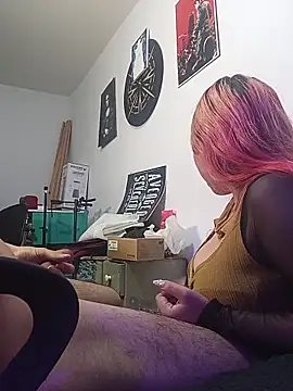 Snapshot of shelby__hotshoww chatting on March 14, 2026, 10:42 am shelby hotshoww online show from March 14, 2026, 10:42 am