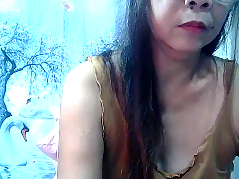 urwife tobe online show from October 23, 2025, 1:43 pm