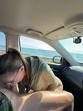 Nicoleevien online show from March 2, 2026, 7:37 am