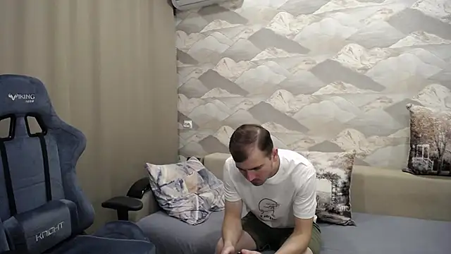 SerzhKorol1 online show from November 6, 2025, 5:08 am