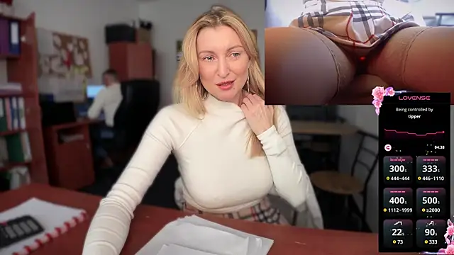 legsLONG online show from February 10, 2025, 1:44 pm