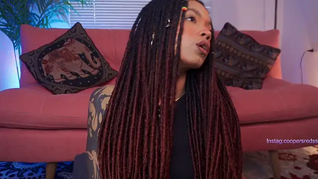 Snapshot of Cooper-Reds chatting on February 12, 2025, 1:59 pm Cooper-Reds online show from February 12, 2025, 1:59 pm