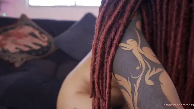 Snapshot of Cooper-Reds chatting on February 22, 2025, 7:36 pm Cooper-Reds online show from February 22, 2025, 7:36 pm