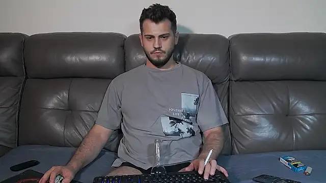 CrazyDom1 online show from July 3, 2026, 8:26 pm