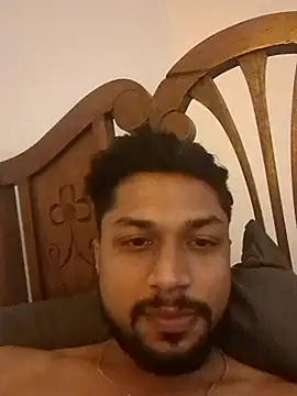 Snapshot of _IRRESISTIBLE_ chatting on February 6, 2025, 7:18 pm IRRESISTIBLE online show from February 6, 2025, 7:18 pm