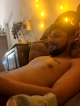 Snapshot of _IRRESISTIBLE_ chatting on February 22, 2025, 7:25 pm IRRESISTIBLE online show from February 22, 2025, 7:25 pm