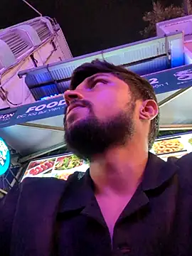 Snapshot of _IRRESISTIBLE_ chatting on September 30, 2025, 2:00 pm IRRESISTIBLE online show from September 30, 2025, 2:00 pm