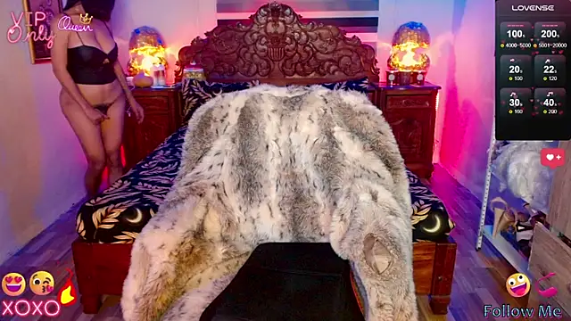 Magnificent Goddess online show from April 22, 2026, 6:05 am