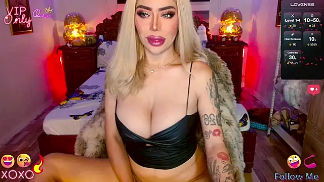 Snapshot of Magnificent_Goddess chatting on May 15, 2026, 5:25 am Magnificent Goddess online show from May 15, 2026, 5:25 am