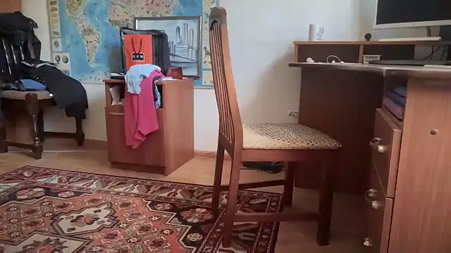 Lamonteik online show from September 19, 2025, 8:38 am