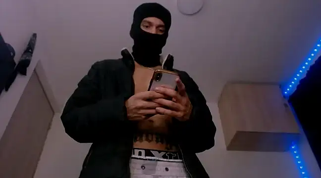 Snapshot of Samuel_Suarez chatting on January 9, 2025, 5:13 am Samuel Suarez online show from January 9, 2025, 5:13 am