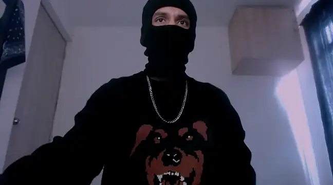 Snapshot of Samuel_Suarez chatting on January 22, 2025, 1:11 pm Samuel Suarez online show from January 22, 2025, 1:11 pm