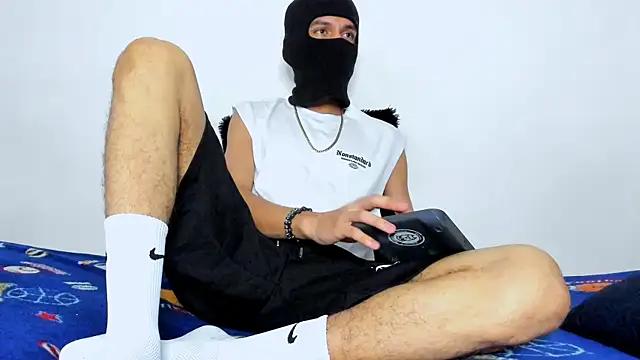 Snapshot of Samuel_Suarez chatting on November 15, 2025, 1:58 am Samuel Suarez online show from November 15, 2025, 1:58 am