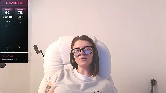 Snapshot of Arya_starrk chatting on December 2, 2024, 5:37 pm Arya starrk online show from December 2, 2024, 5:37 pm